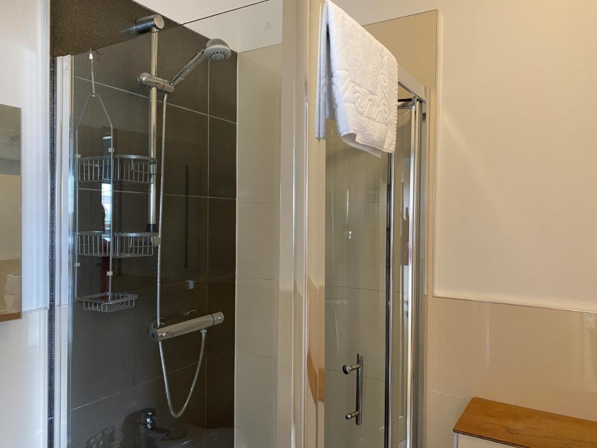 The Grosvenor Guest House Bude Kültér fotó