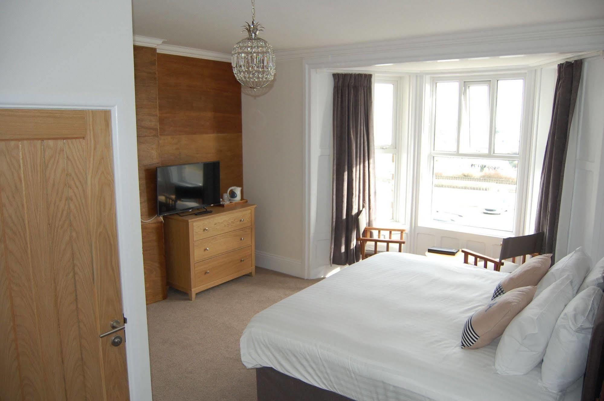 The Grosvenor Guest House Bude Kültér fotó